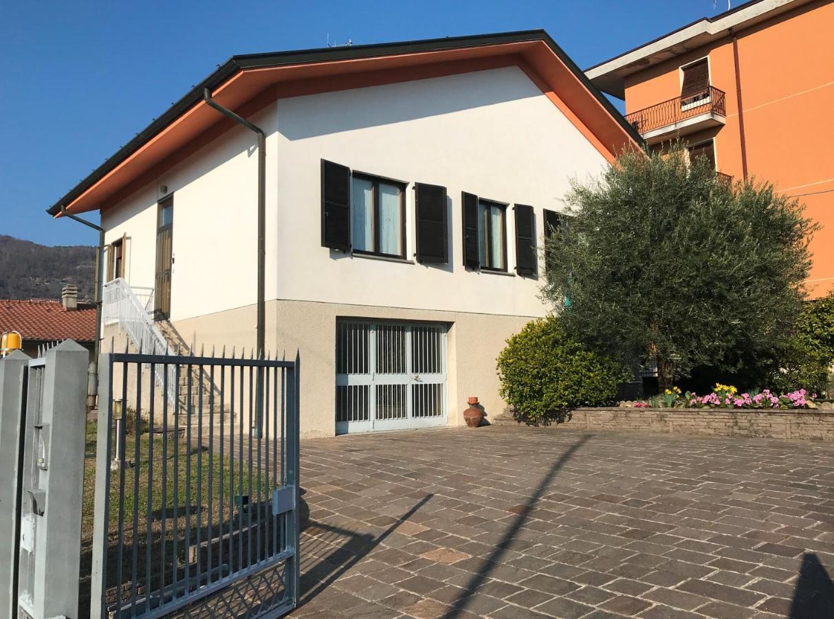 Villino Carla Villa Lipomo Exterior photo
